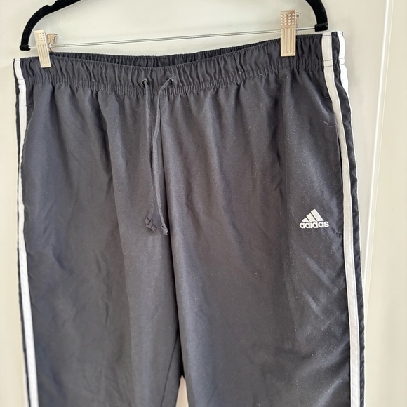Adidas Climawarm Men's Track Pants Black 30" inseam Size XL Pockets Drawstring - Picture 3 of 7